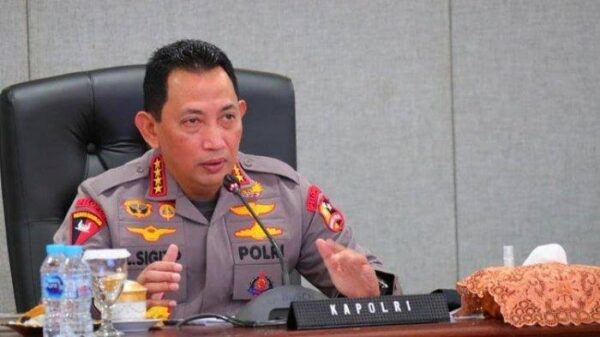 Kapolri Listyo Sigit Prabowo Tindak Tegas Kapolsek Penipu Tukang Bubur