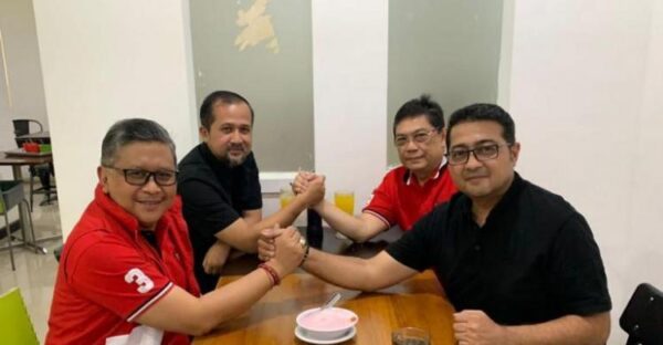 Bahas Pertemuan AHY dengan Puan, Sekjen Demokrat dan Sekjen PDI-P Bertemu di Blok M