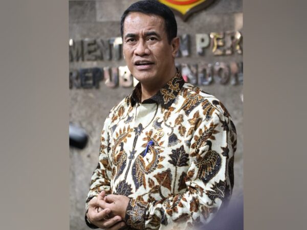 Gaji dan Tunjangan Mentan Andi Amran akan Diberikan ke Yatim Piatu