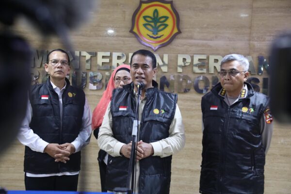 Optimistis Wujudkan Swasembada Pangan, Mentan Amran Siapkan Mentor dan Pendamping untuk Petani Milenial