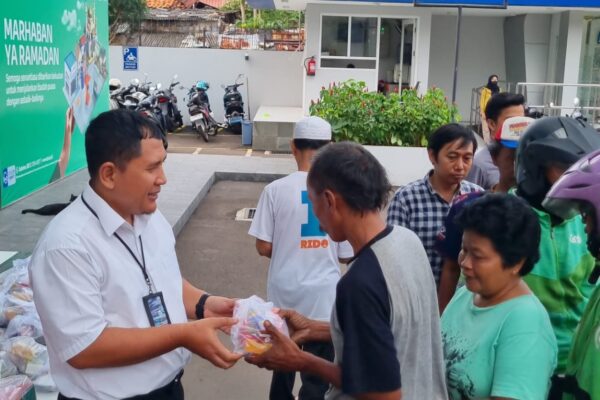 BRI BO Jakarta Otista Berbagi Takjil Ramadan