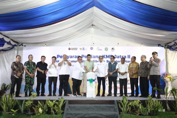 Lepas Pelayaran Perdana KMP Jatra II Rute Sibolga-Nias, Gubernur Sumut Minta Berantas Kutipan Ilegal di Pelabuhan