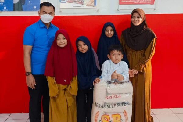 BRI Pasar Minggu Berbagi Jumat Berkah
