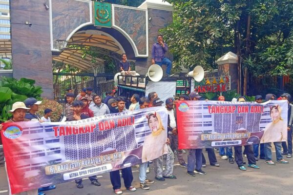 Demo Mahasiswa, Kejagung Diminta Periksa Ketua DPRD Provinsi NTB Terkait Korupsi Rp 77 M
