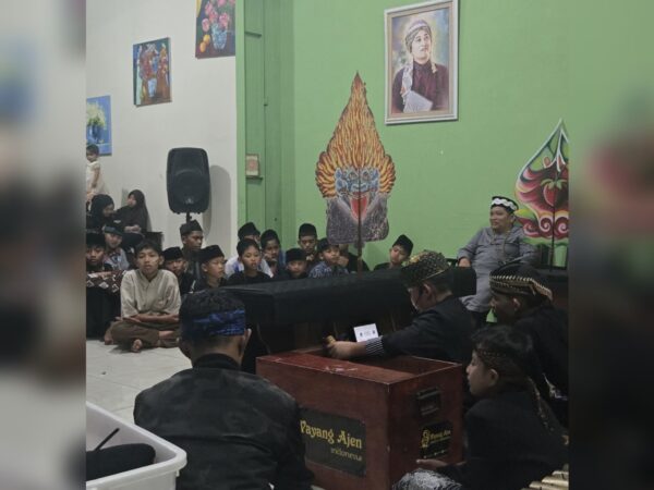 Wayang Golek Jadi Media Dakwah dan Pendidikan Karakter di Milad ke-13 Pesantren Al Kasyaf