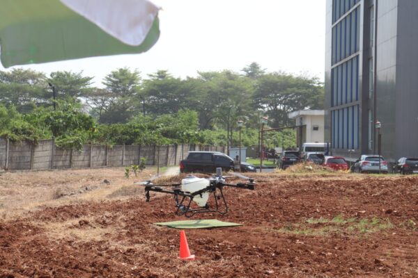 Kementan Bekali Mahasiswa dengan Teknologi Drone untuk Dukung Pertanian Presisi