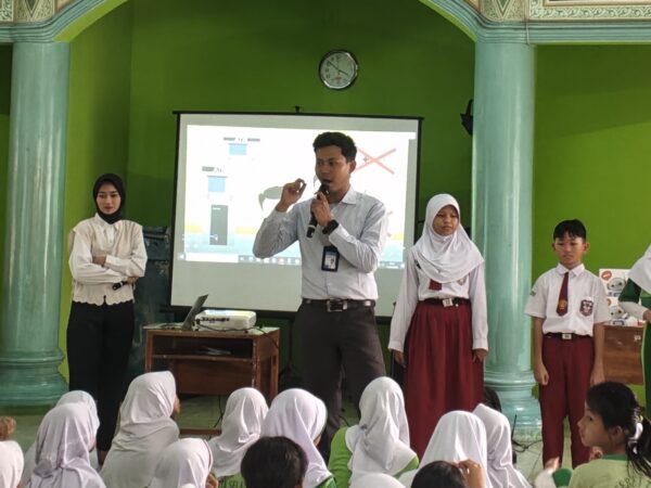 BRI Pancoran Edukasi Dunia Perbankan ke Anak-anak