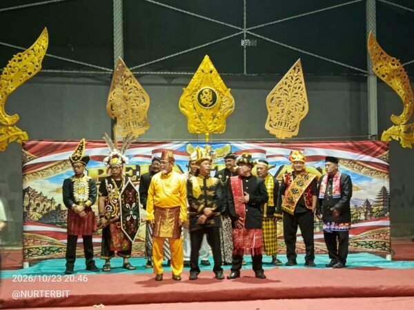 Kamera Bisa Mengabadikan Wajah, Etika Meninggalkan Kesan: Kritik Budaya dari Bekasi Timur
